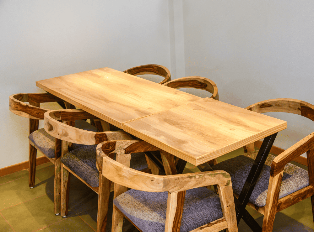 Versatile Uses of Acacia Wood in Furniture and Decor